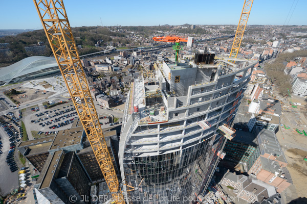 tour des finances à Liège